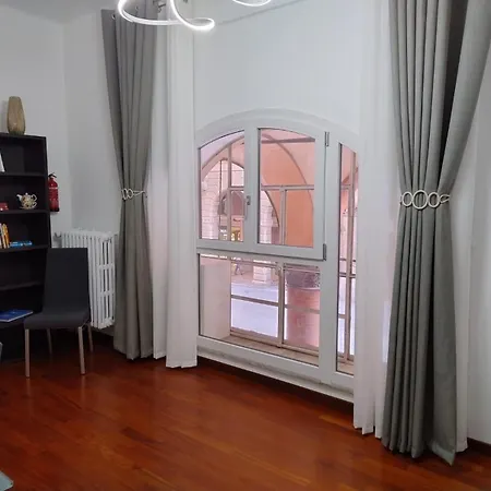 Appartamento Matildeland Centro Storico - Via Indipendenza *