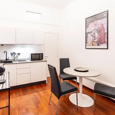 Matildeland Centro Storico - Via Indipendenza