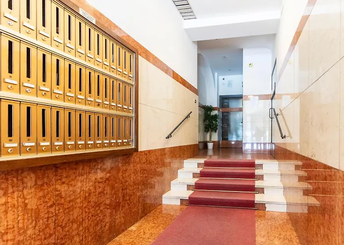 Matildeland Centro Storico - Via Indipendenza بولونيا