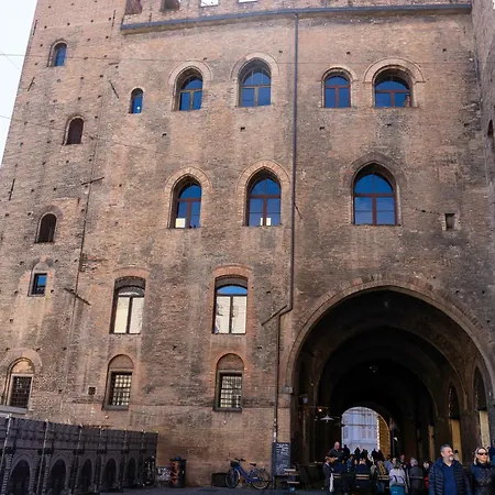 Matildeland Centro Storico - Via Indipendenza